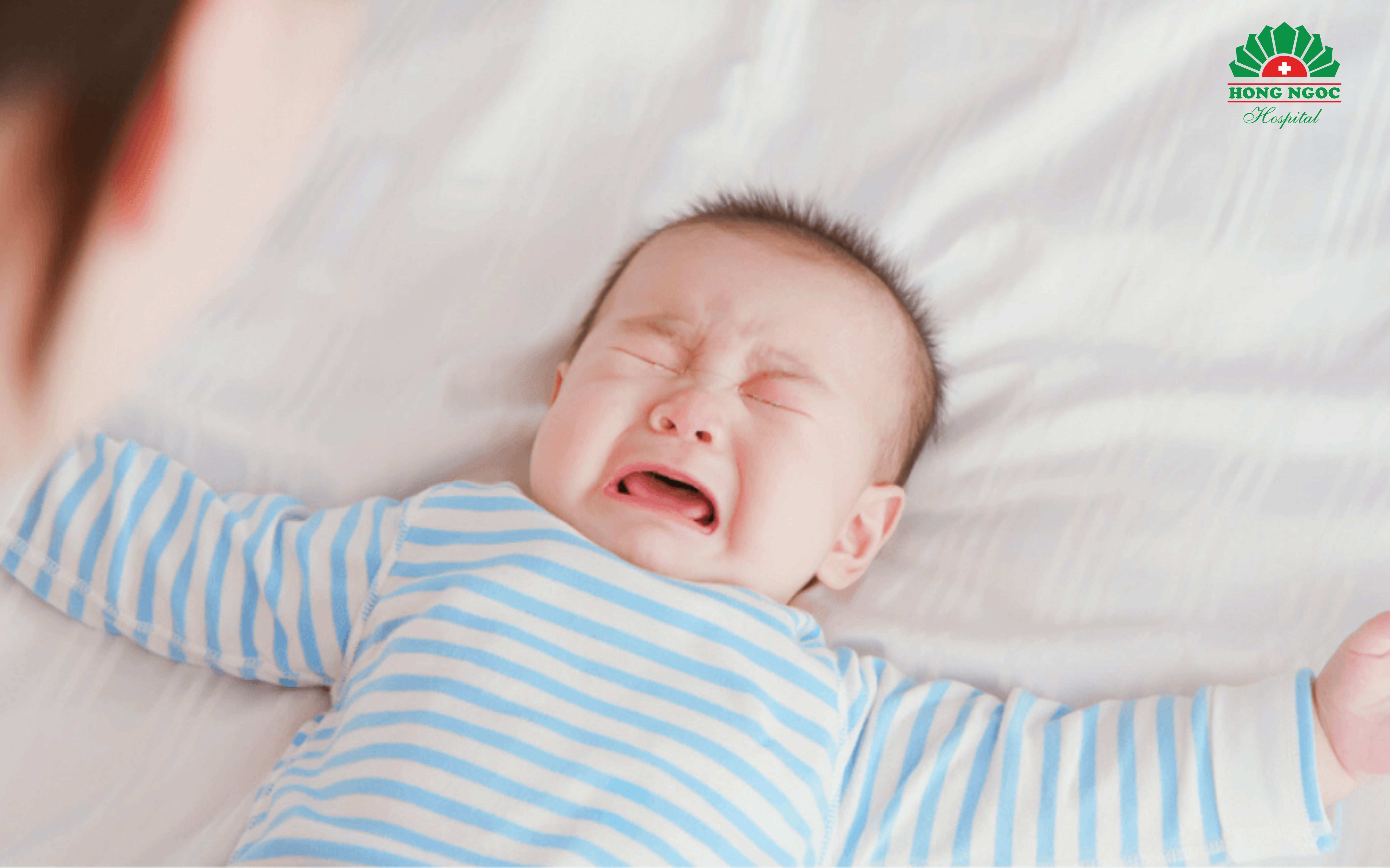 포경감돈증으로 인해 아동이 불편함을 느끼고, 보채거나 계속해서 생식기 부위를 만지게 될 수 있습니다.