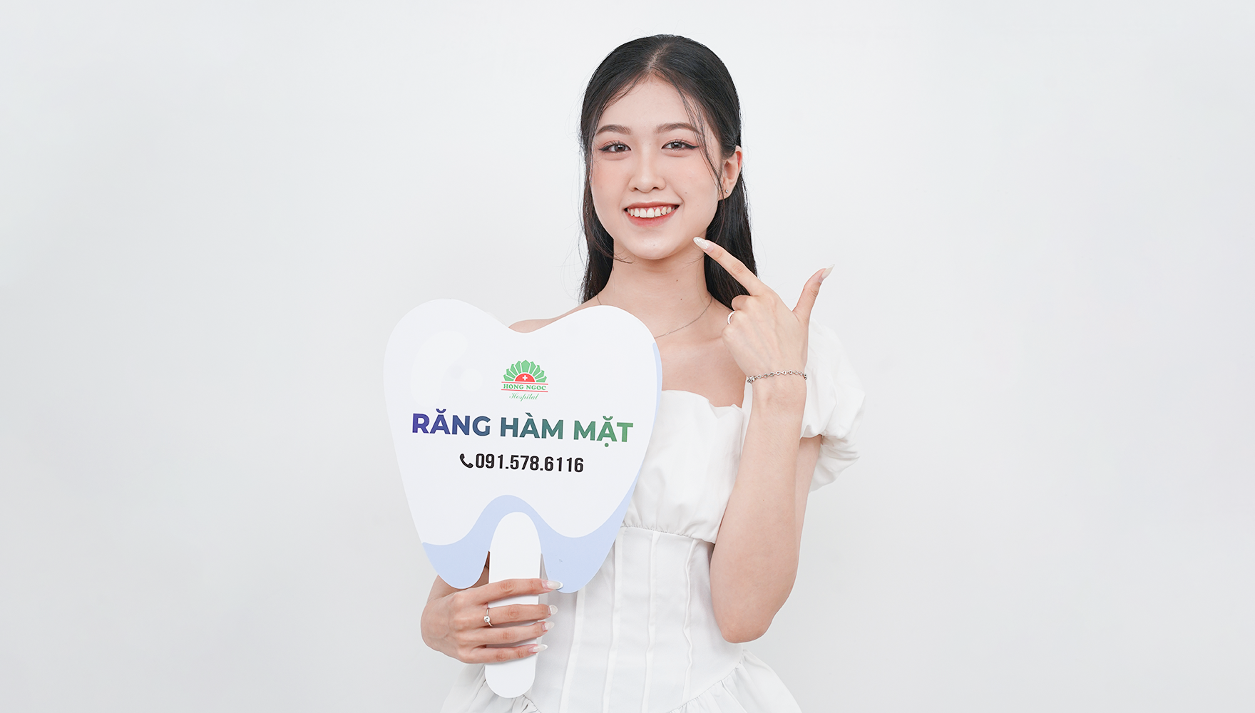 bọc răng sứ