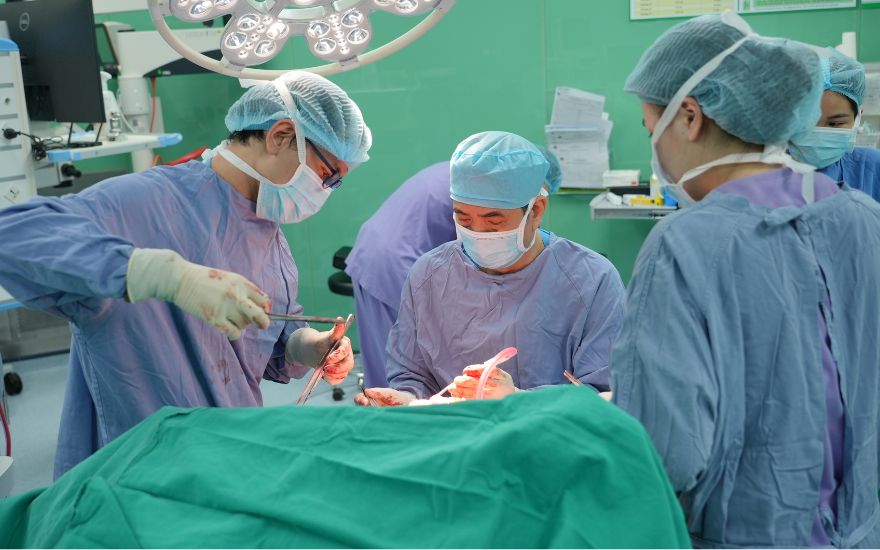 Phẫu thuật chấn thương sọ não