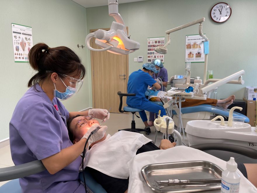 Răng Hàm Mặt Bệnh Viện Hồng Ngọc