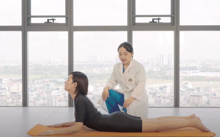 Bài tập yoga cho bệnh nhân loãng xương