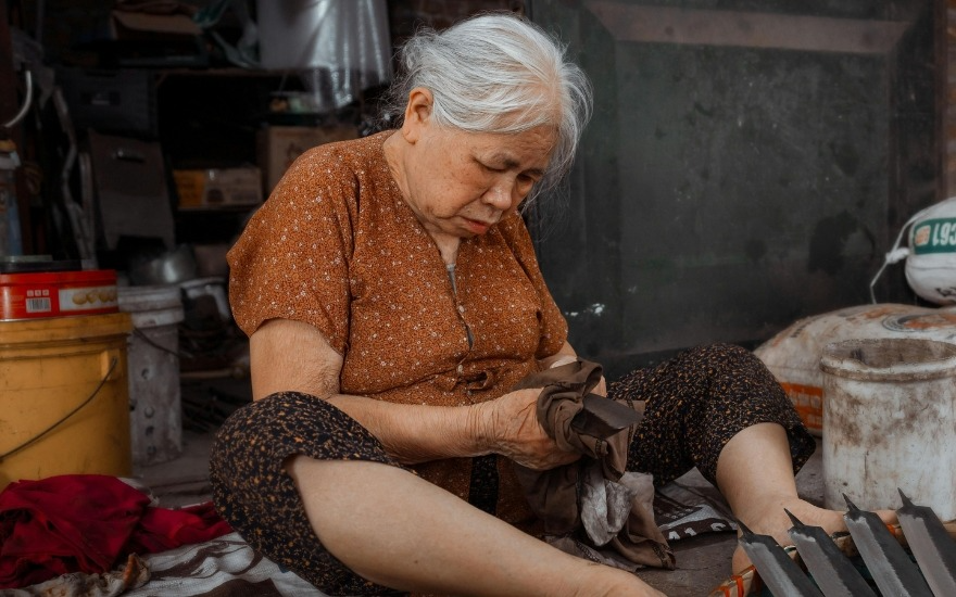 Người lớn tuổi dễ tăng cân