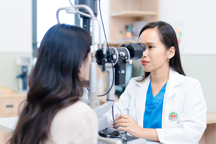 Trung tâm Mắt Hồng Ngọc - Đồng hành chăm sóc thị lực toàn diện trong thời đại số