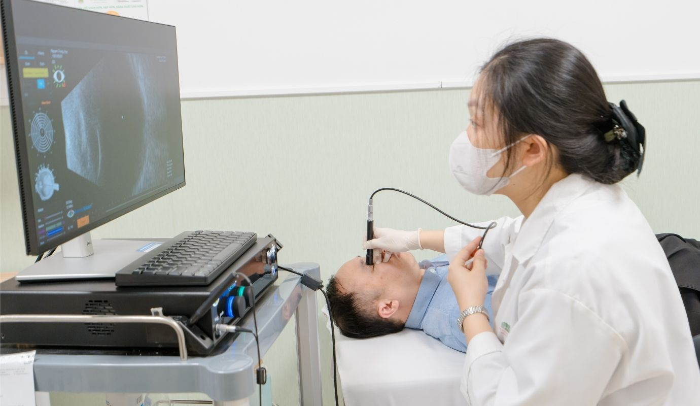 Trung tâm Mắt Hồng Ngọc hiện đang áp dụng chính sách miễn phí tái khám lên tới 5 năm cho khách hàng