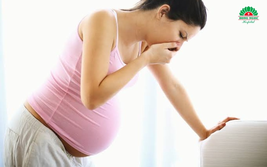 Một trong những nguyên nhân gây viêm phụ khoa khi mang thai là do thay đổi nội tiết tố làm sức đề kháng suy giảm 