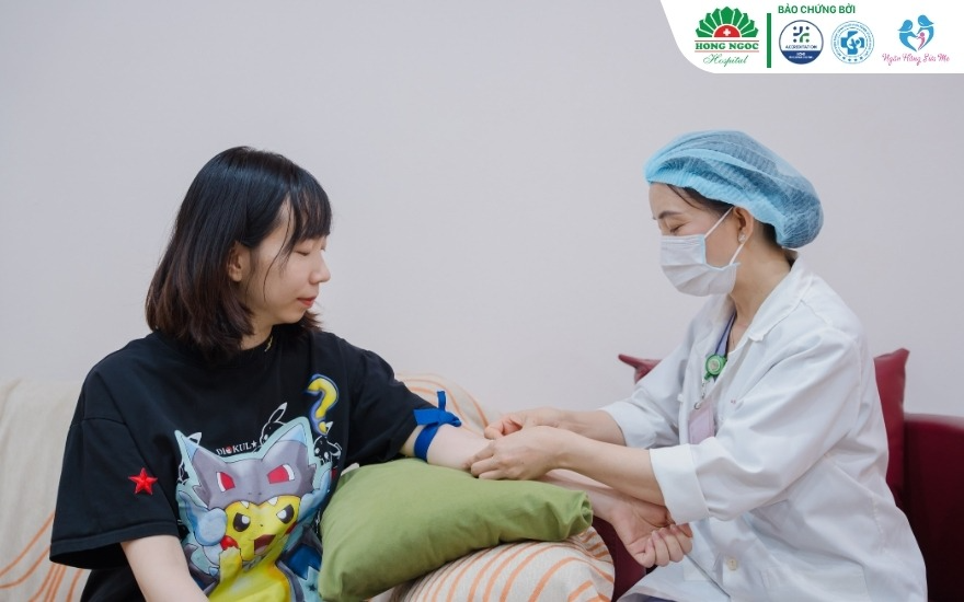 Các mẹ dư sữa, sức khỏe đảm bảo được xét nghiệm trước khi hiến sữa