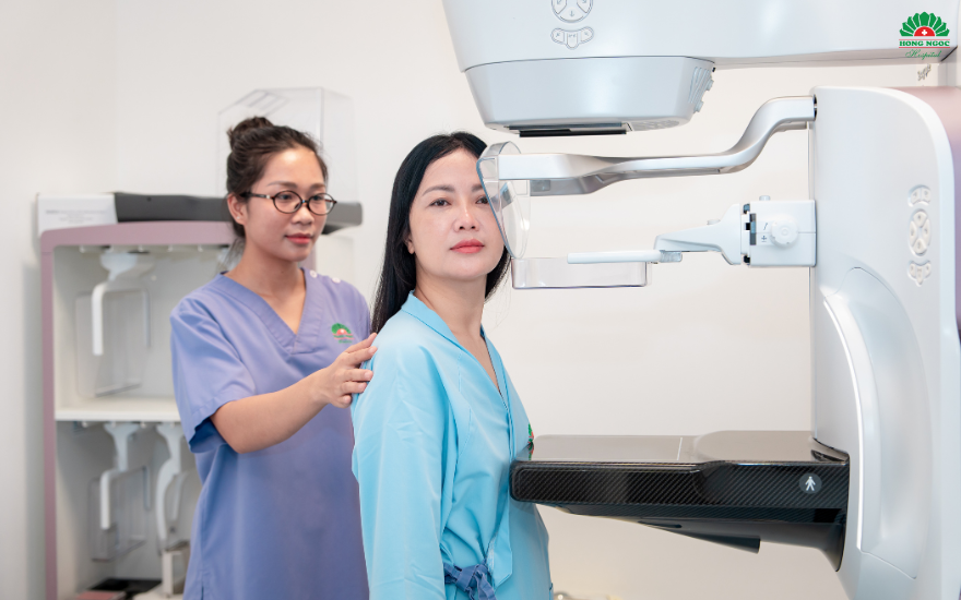 Mammography helps detect small calcified lesions, including microcalcifications.