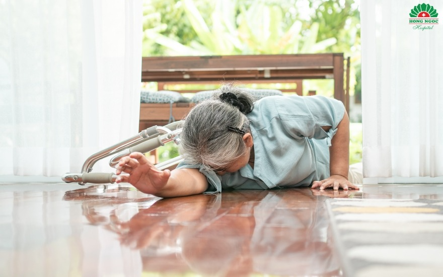 Checklist bảo vệ sức khỏe mùa hè trong ngày nắng nóng