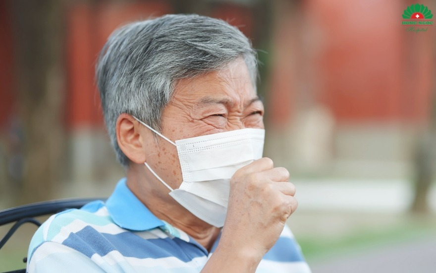 Ho kéo dài là dấu hiệu bệnh lý cần đi khám ngay