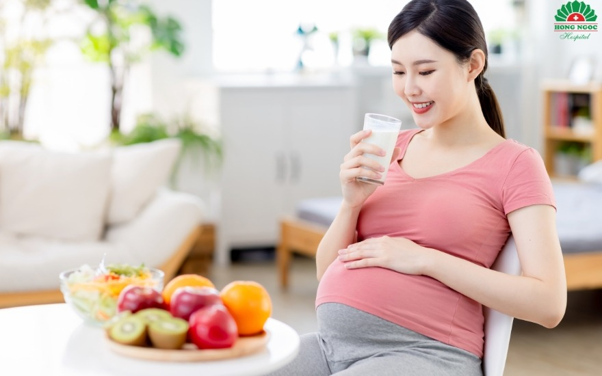 Phụ nữ mang thai nên lưu ý chế độ ăn