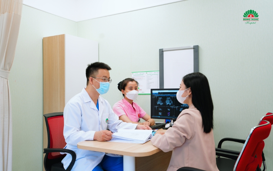 Kham Phu Khoa Hong Ngoc