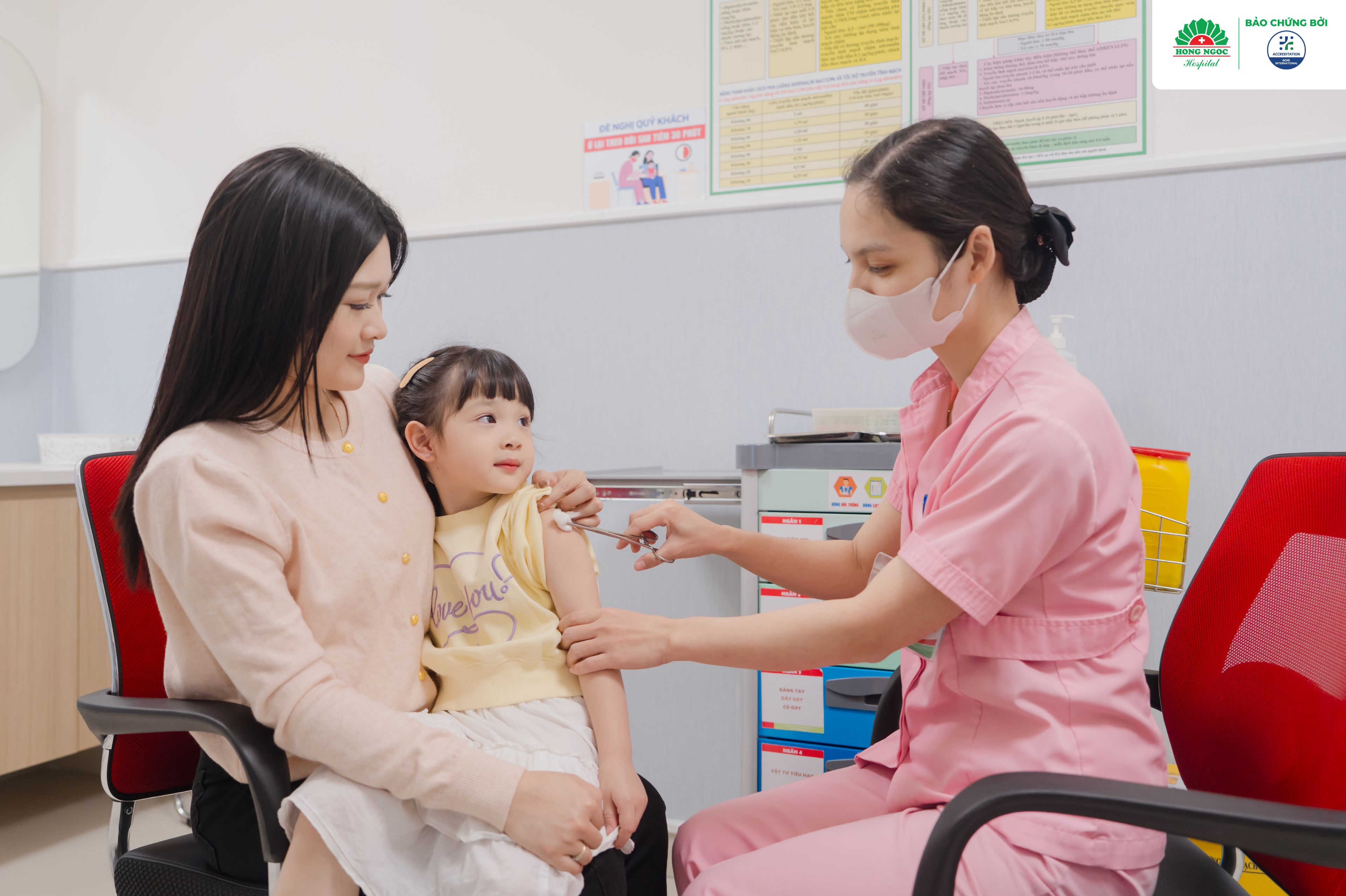 khám nhi cho người nước ngoài