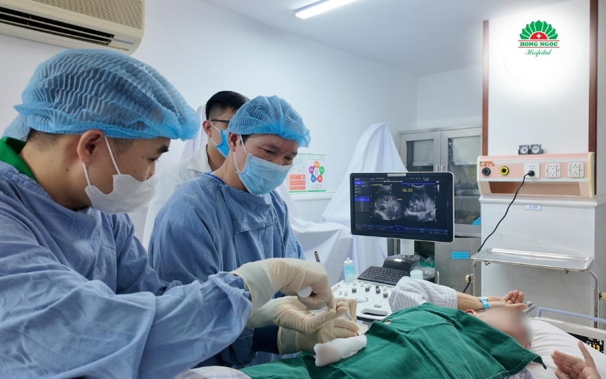 nhiem-trung-duong-mat-nang-do-viem-tui-mat-hoai-tu