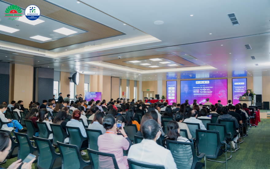 Toan Canh Hoi Thao 01