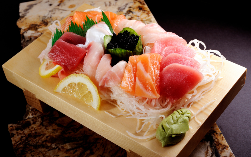 hai-san-song.png Raw seafood may carry a risk of infection.
