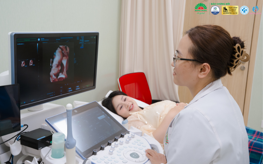 홍옥 푹쯔엉민 종합병원은 풍부한 경력의 의료진과 첨단 장비를 갖춘 신뢰할 수 있는 산전 진찰 병원입니다.