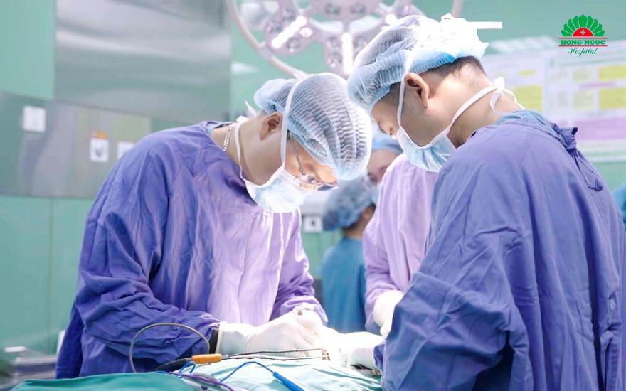 Phẫu thuật nội soi tuyến giáp qua đường miệng giúp người bệnh loại bỏ khối u mà vẫn bảo vệ hoàn toàn tính thẩm mỹ vùng cổ.