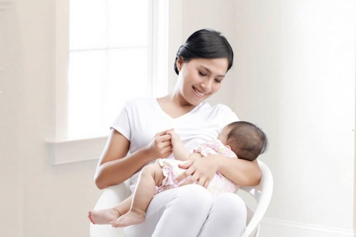trị tưa lưỡi cho trẻ