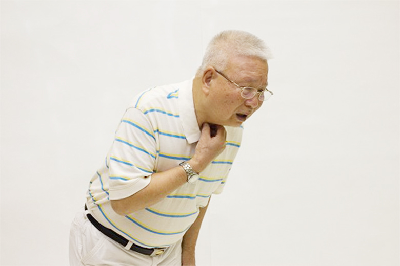 nghẹn ở người cao tuổi