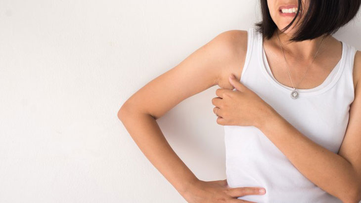 mùi khó chịu của cơ thể
