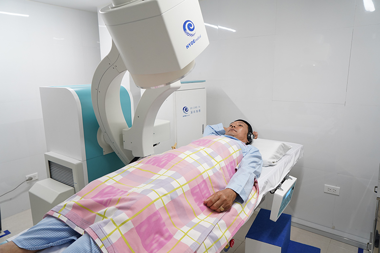 Tán sỏi ngoài cơ thể