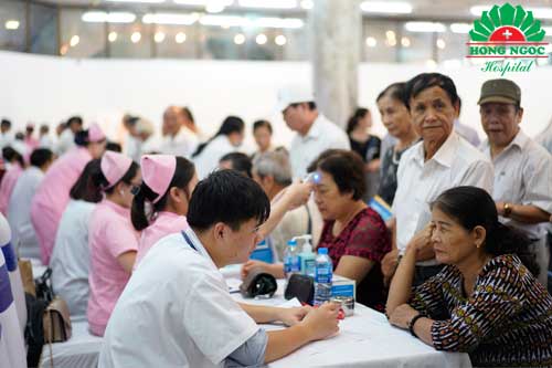 kham benh mien phi nguoi cao tuoi