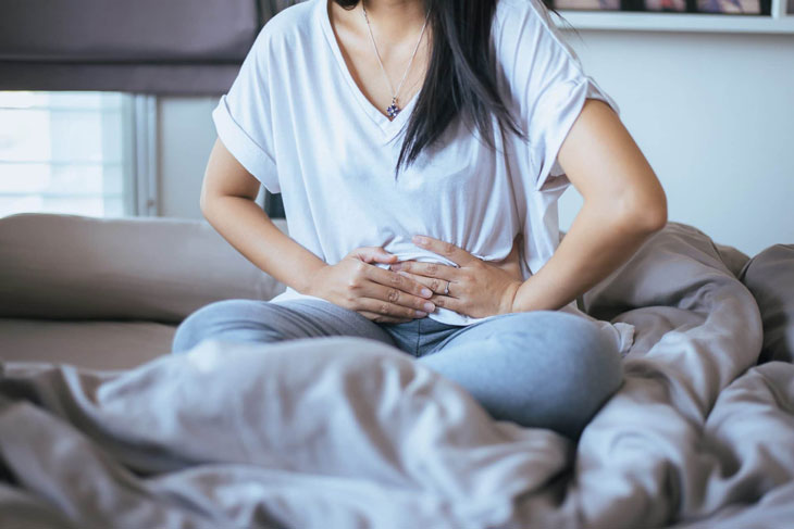 đau bụng dưới đi ngoài