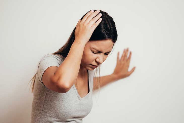 Đau đầu là triệu chứng hậu COVID thường gặp ở bệnh nhân sau khi khỏi bệnh