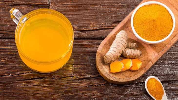 Điều hòa kinh nguyệt bằng đồ ăn chứa nghệ