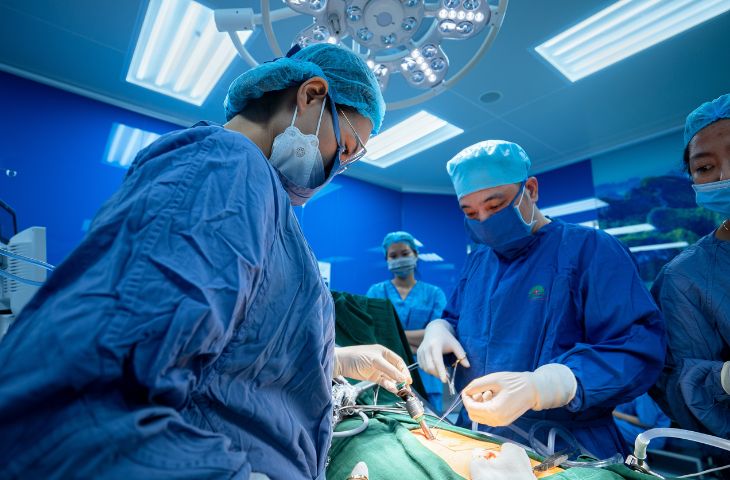 Phẫu thuật phụ khoa tại Bệnh viện Hồng Ngọc