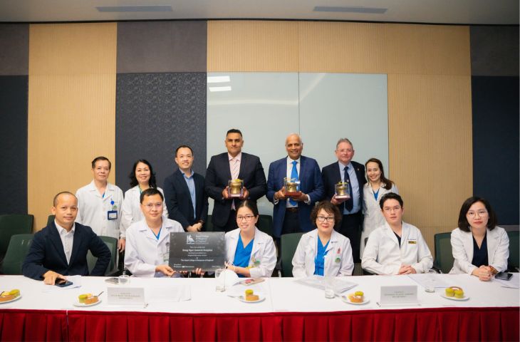 Khoa Tai Mũi Họng và PT đầu cổ - BV Hồng Ngọc nhân chứng chỉ ngoại khoa toàn cầu 