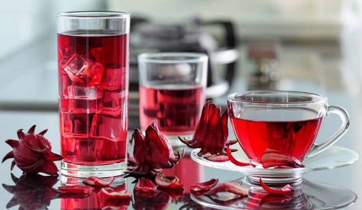 Mỗi ngày 2 tách trà atiso để hỗ trợ quá trình đào thải và làm giảm lượng mỡ thừa