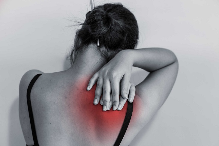 Khối u gan chèn ép lên cơ hoành có thể dẫn đến tình trạng đau vai phải&nbsp;&nbsp;