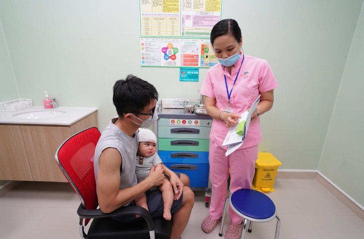 Lịch tiêm chủng cho trẻ từ 0 - 12 tuổi