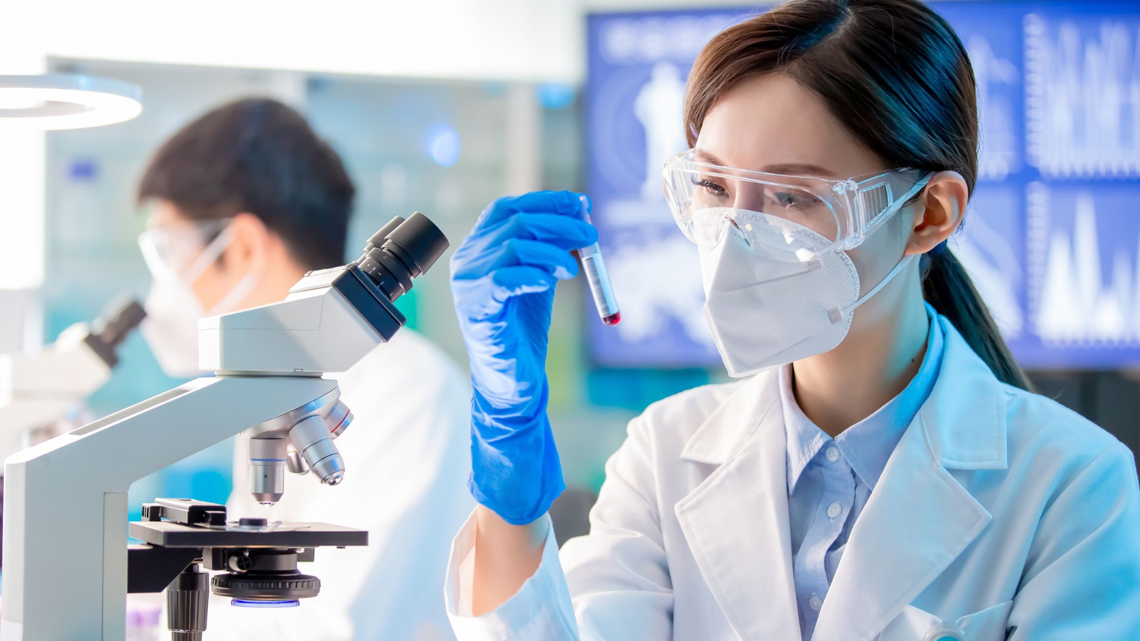 Xét nghiệm máu giúp chẩn đoán chính xác các bệnh về gan, thận, xương khớp